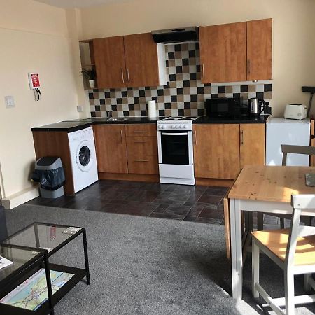 Comfy Stays Swansea Flat 3 Bagian luar foto