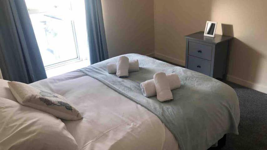 Comfy Stays Swansea Flat 3 Bagian luar foto