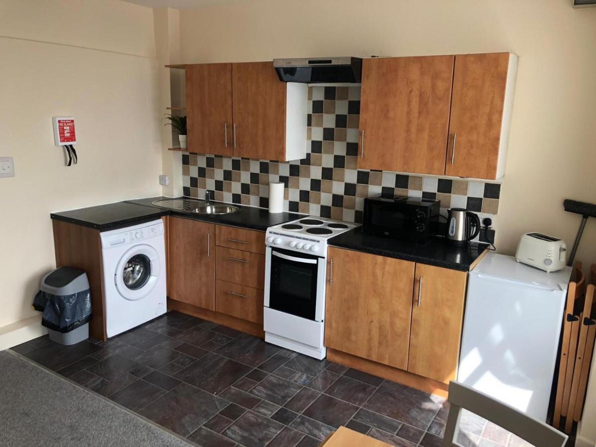 Comfy Stays Swansea Flat 3 Bagian luar foto