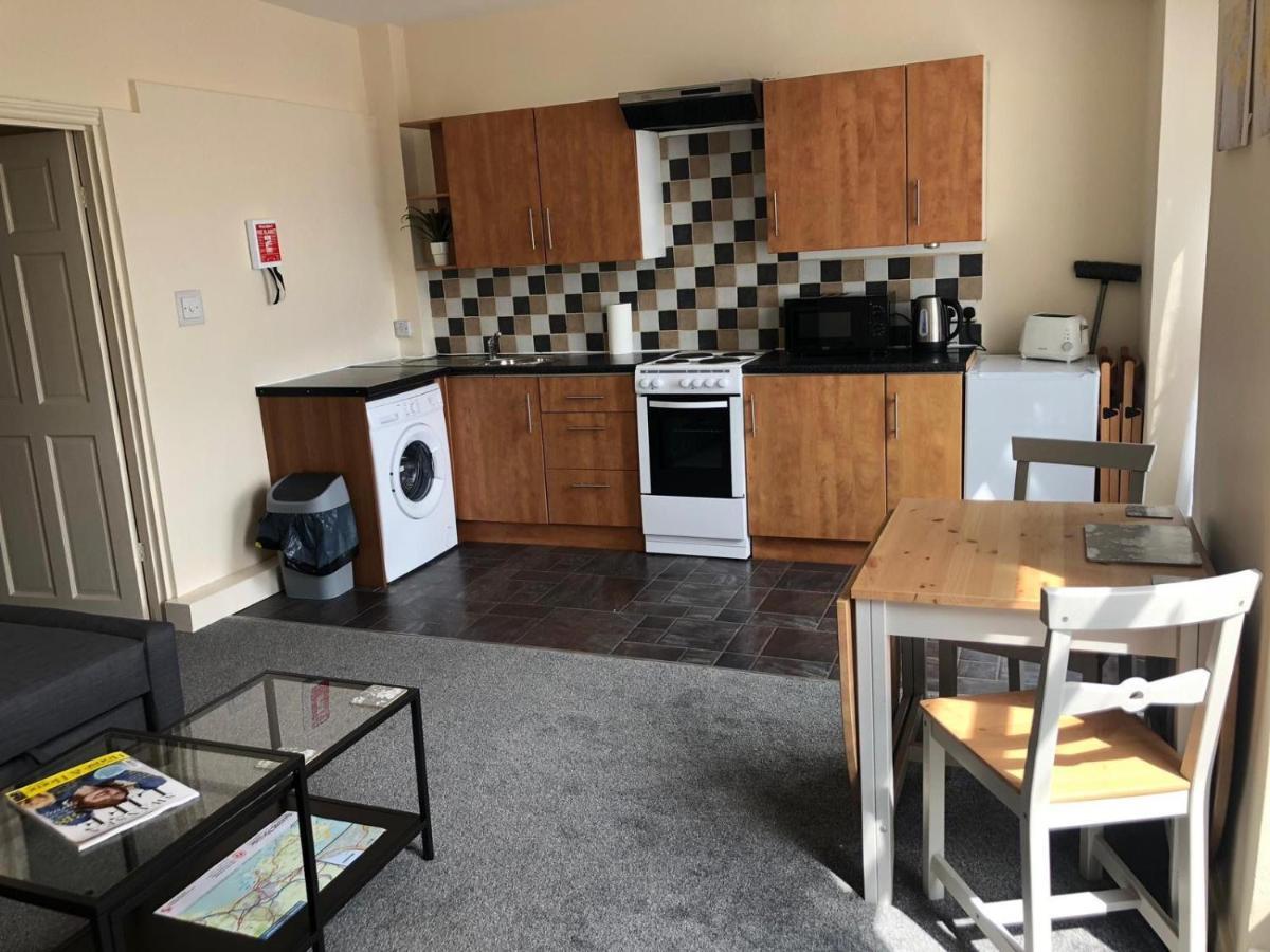 Comfy Stays Swansea Flat 3 Bagian luar foto